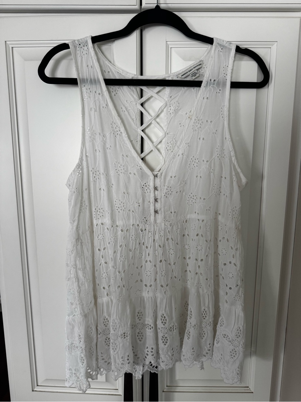 American Eagle Outfitters White Eyelet Lace Tank Top